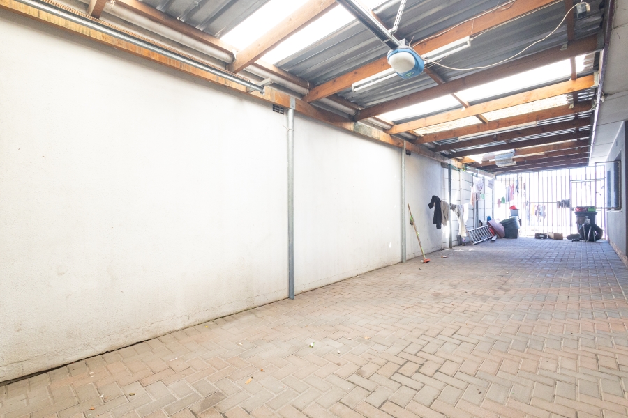 3 Bedroom Property for Sale in Ravensmead Western Cape